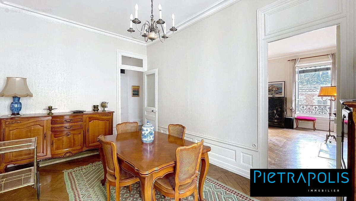 Appartement à LYON-6E