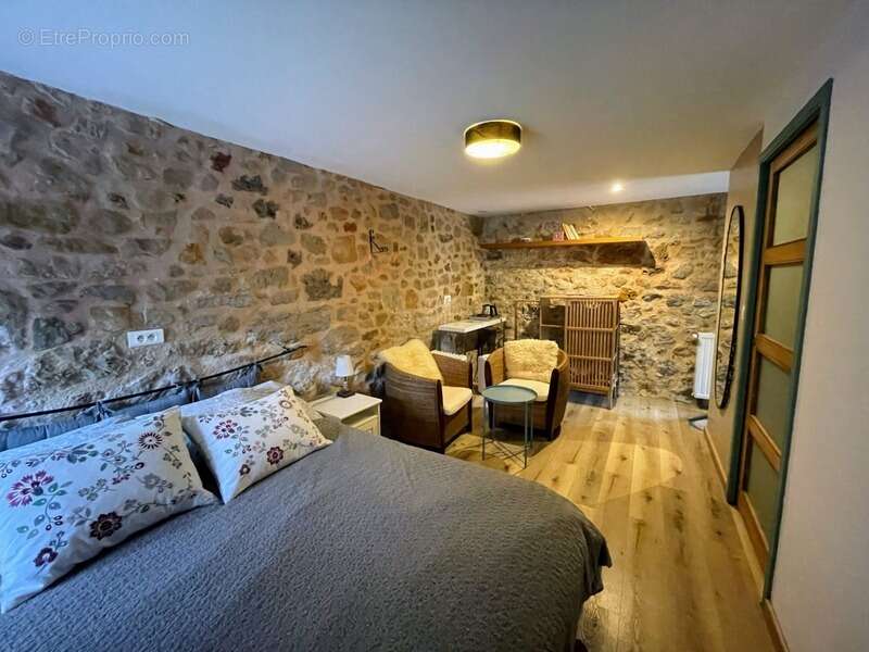 Maison à THENON