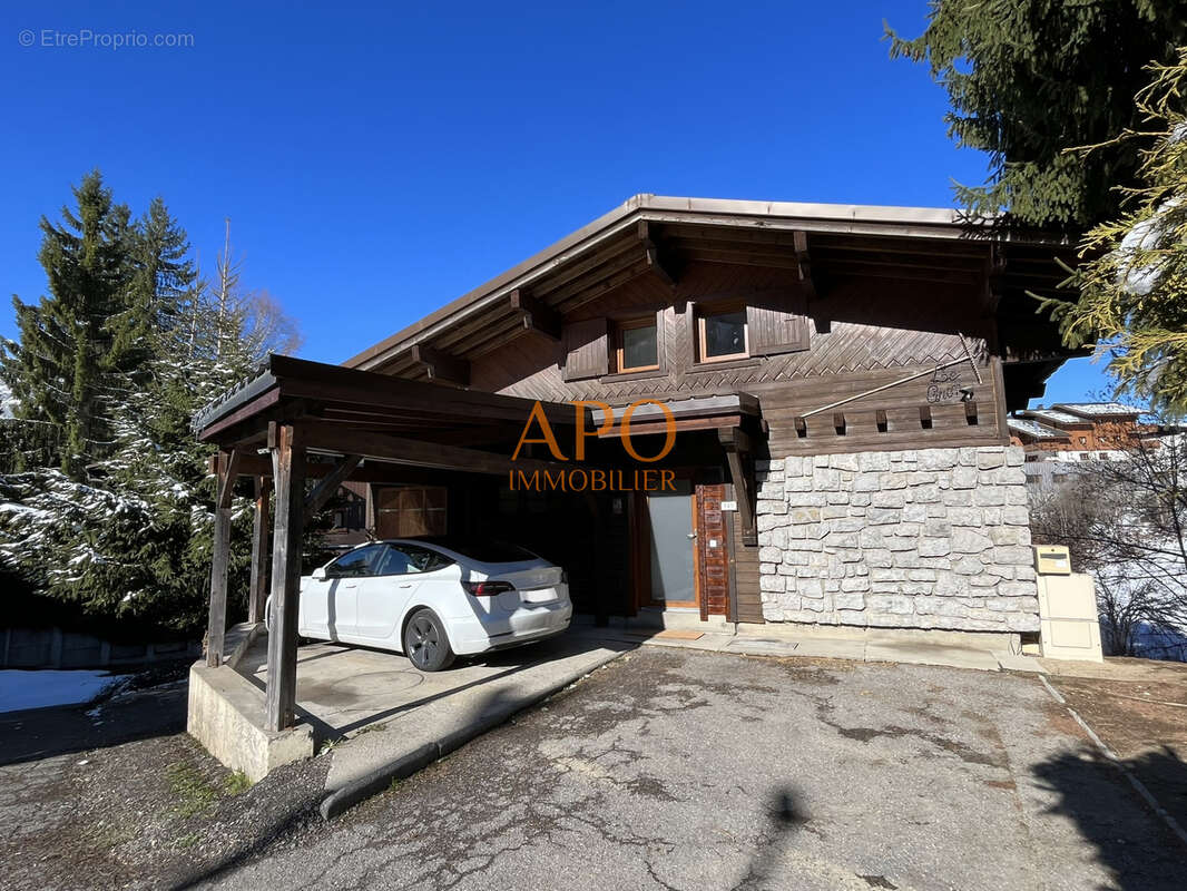 Appartement à ARACHES-LA-FRASSE