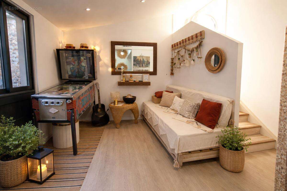 Maison 174 m² à Nimes  - photo 7