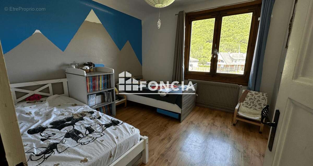 Superbe T3 avec jardin privatif de 237 M2 - photo 8