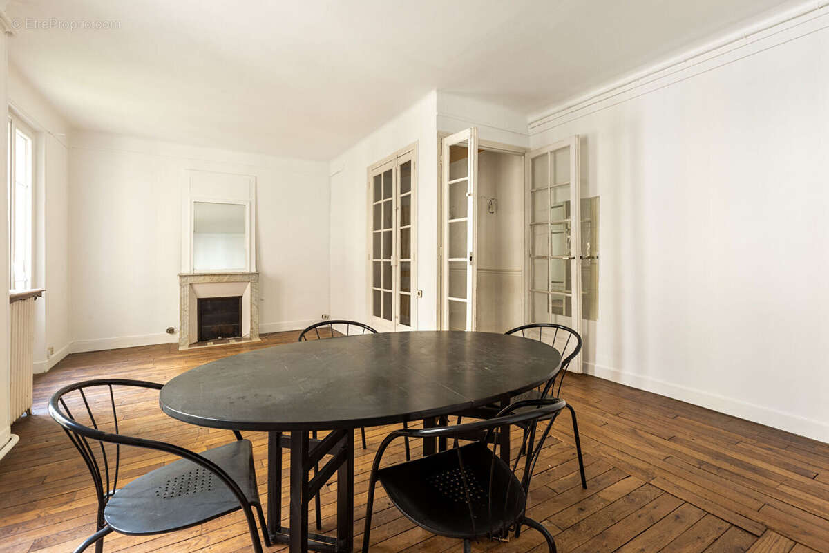 Appartement T3 66.40 m² rue de Campo Formio - photo 8