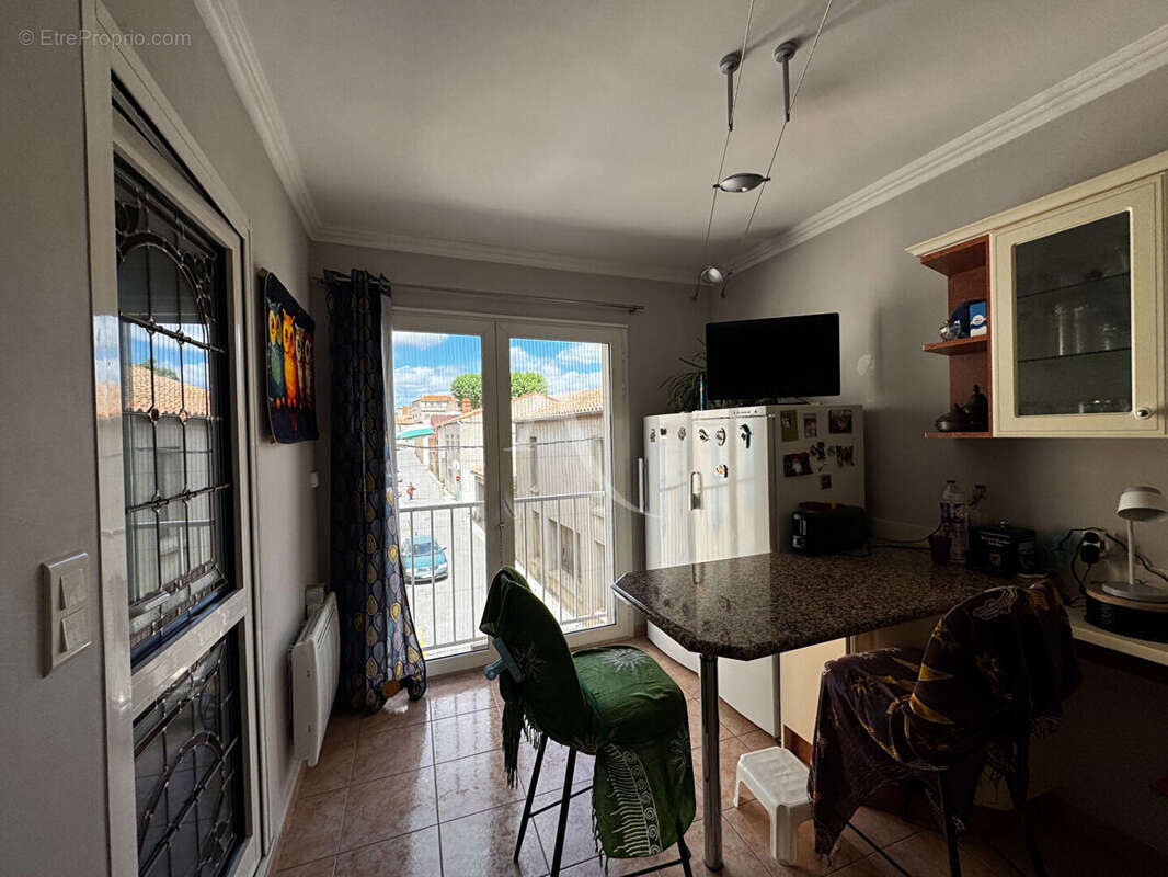 Appartement Lézignan-corbieres 6 pièce(s) 102 m2 - photo 2