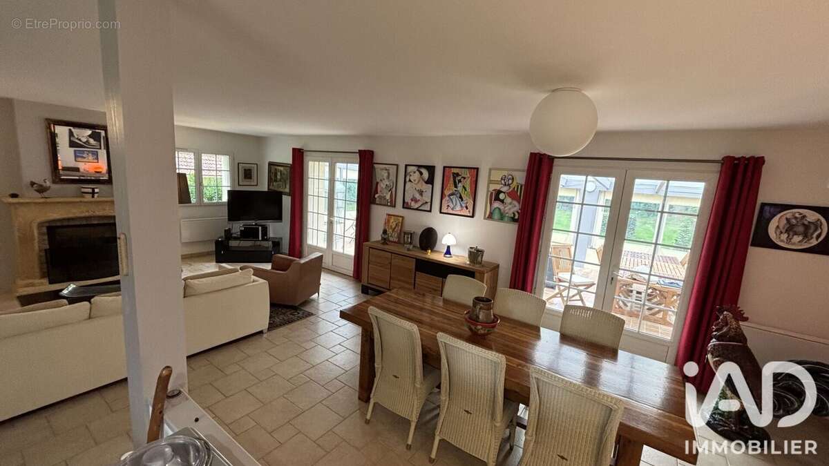 Maison 110 m² à Fontaine-Sous-Jouy  - photo 9