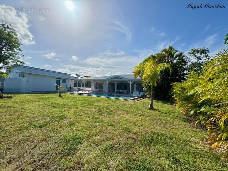 Maison à SAINT-FRANCOIS