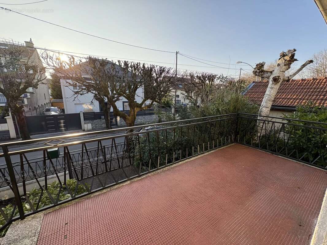 Maison à NOISY-LE-GRAND