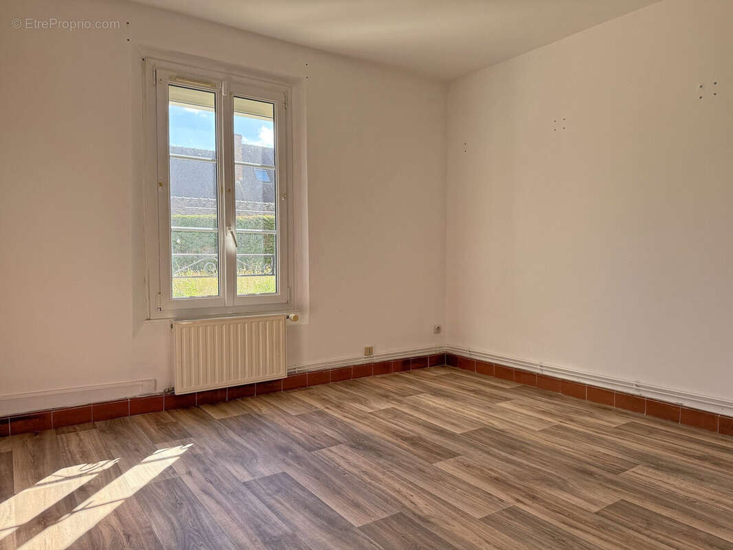 Maison 106 m² à Boissy-Les-Perche  - photo 7