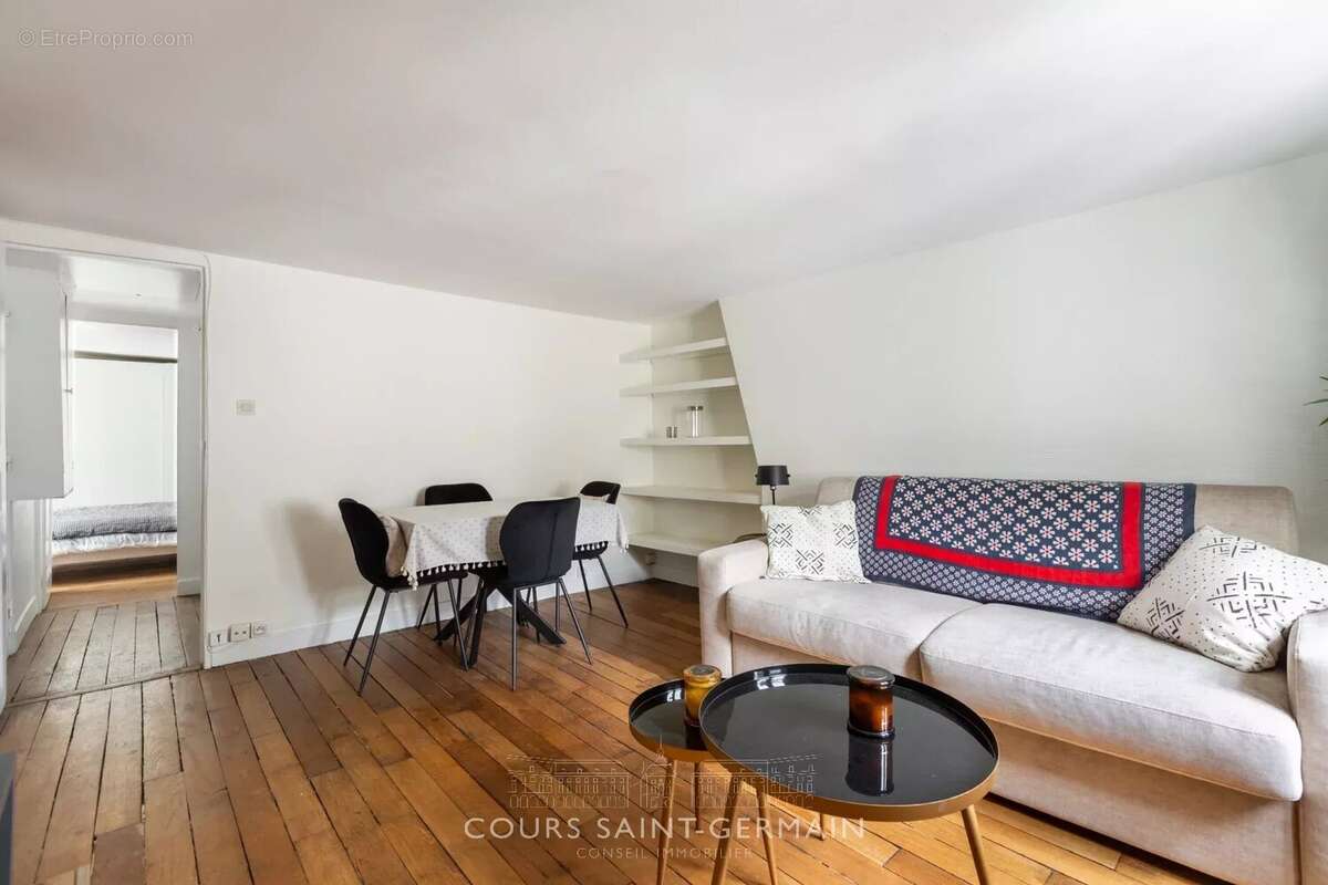 Appartement à PARIS-6E
