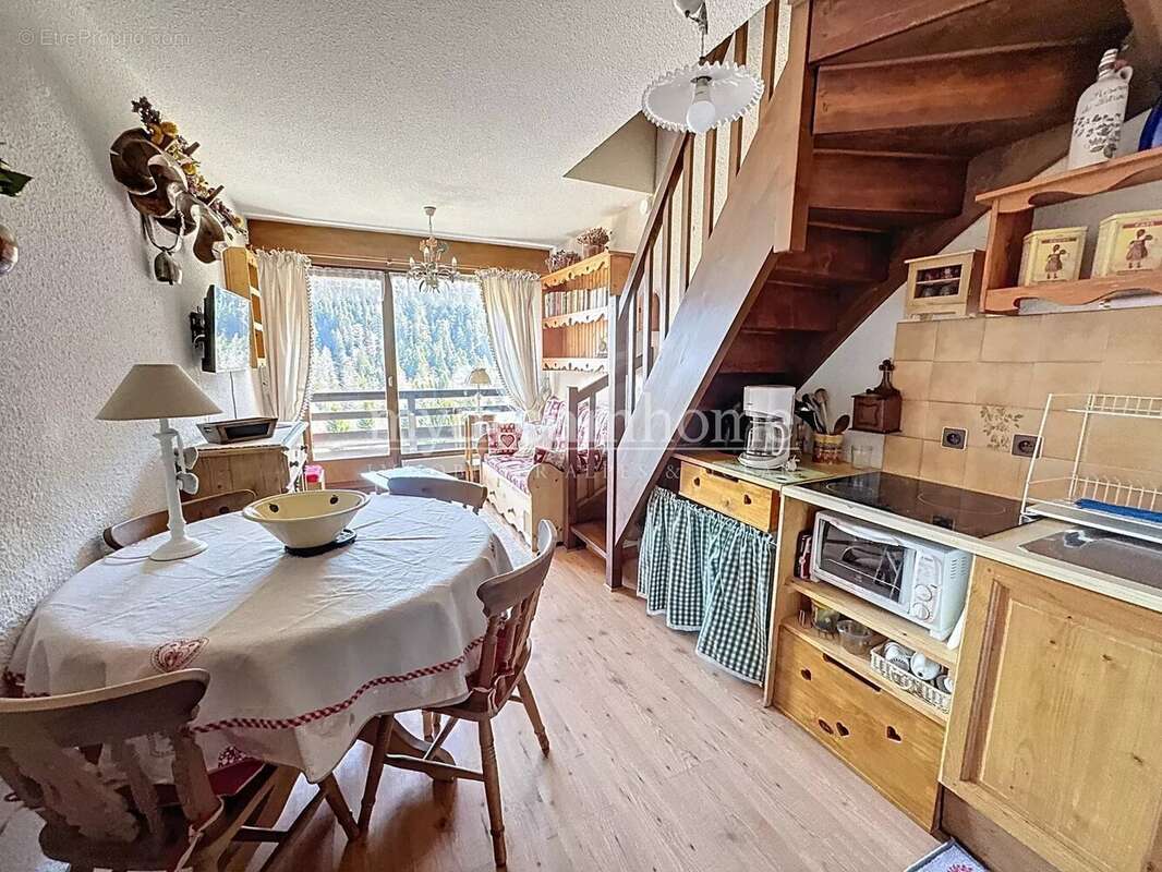 Appartement à SAINT-NICOLAS-LA-CHAPELLE