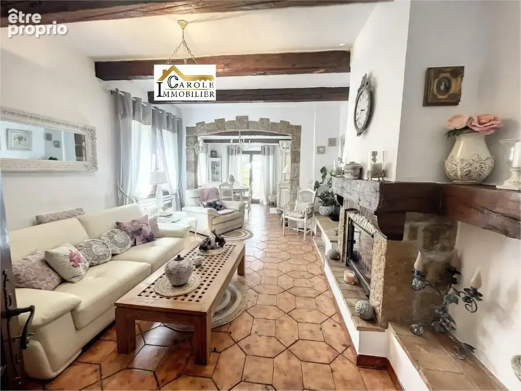 Maison à MANDELIEU-LA-NAPOULE