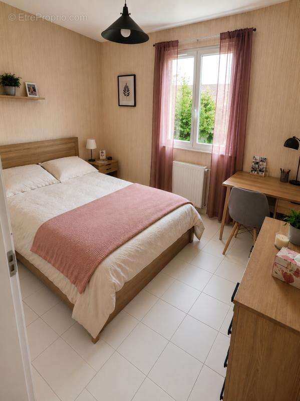 Maison à SAINT-EGREVE