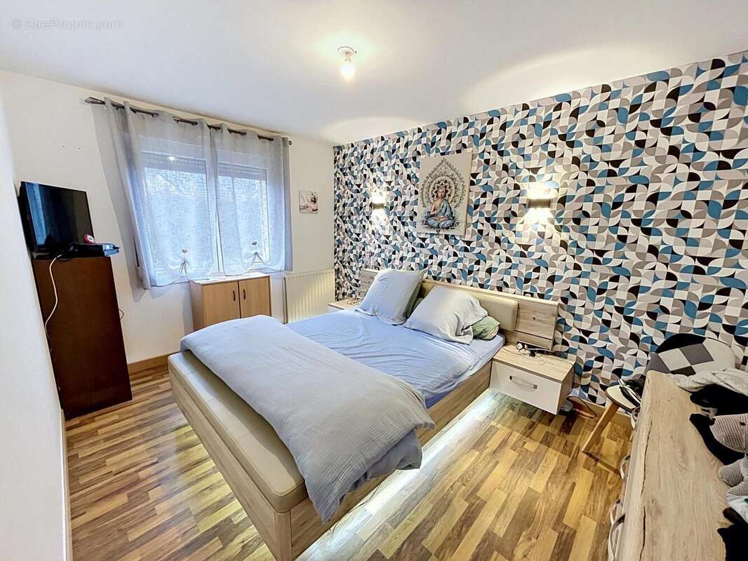 Maison 126 m² à Marcille-La-Ville  - photo 8