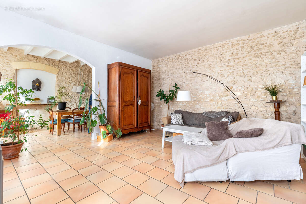 Maison à MOULIS-EN-MEDOC