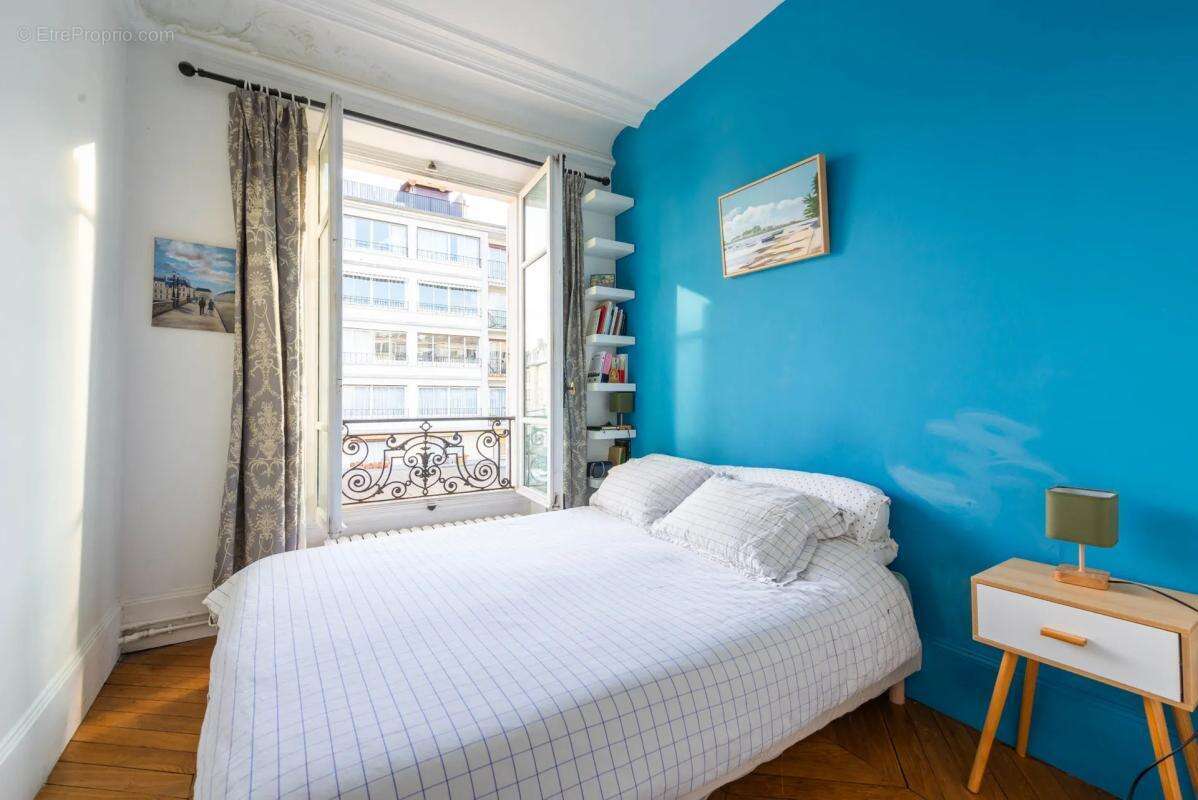 Appartement à VILLE-D'AVRAY