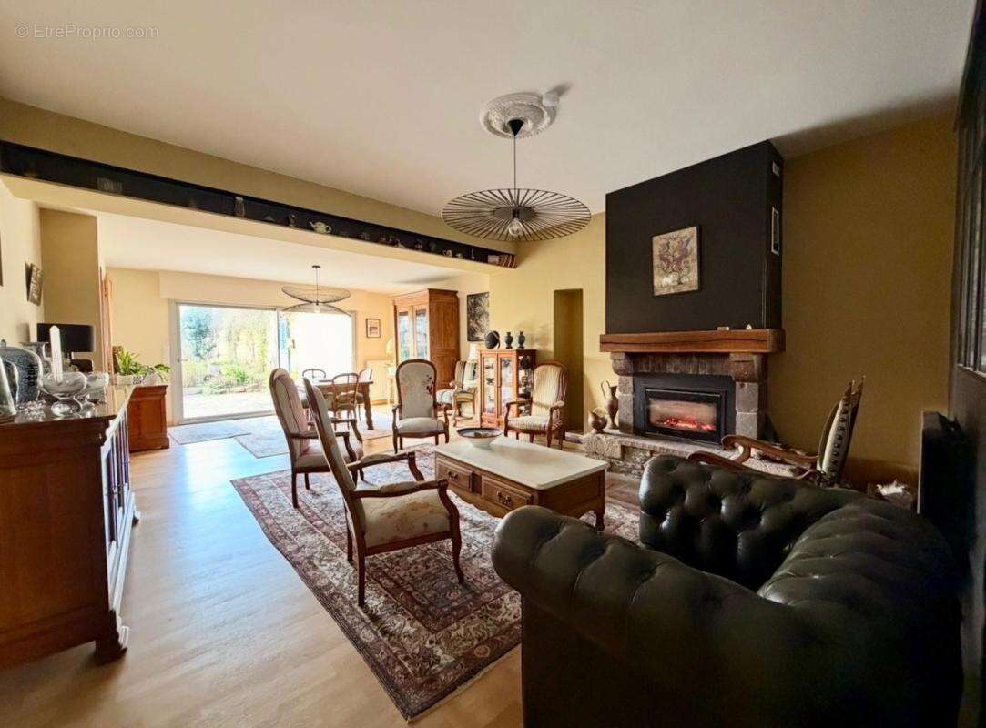 Maison à MALESTROIT