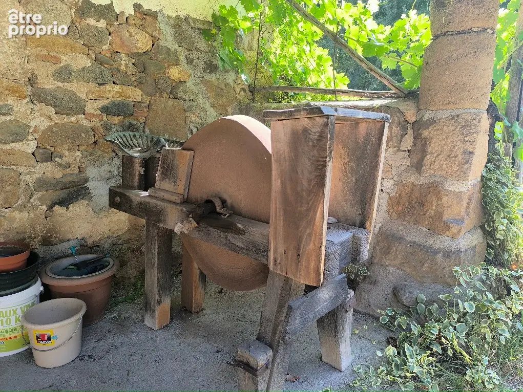 Maison et dépendances le long du Lot - photo 3