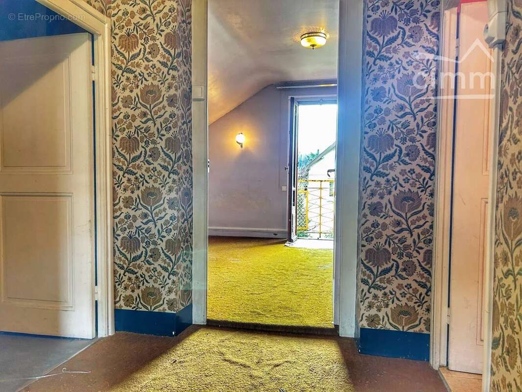 Maison à COGNIN