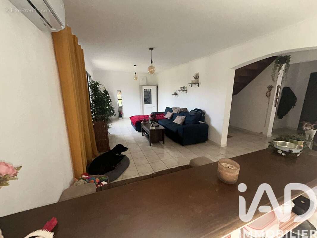 Photo 4 - Maison à LUNEL-VIEL