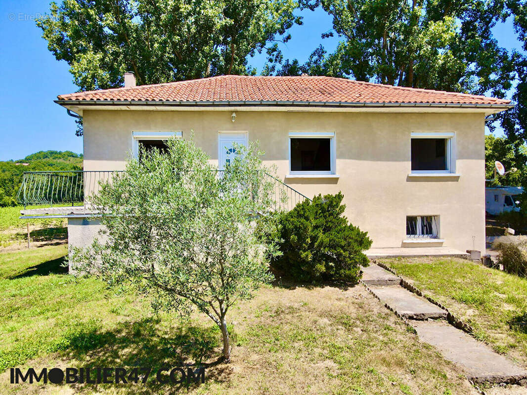 Maison à MONTPEZAT