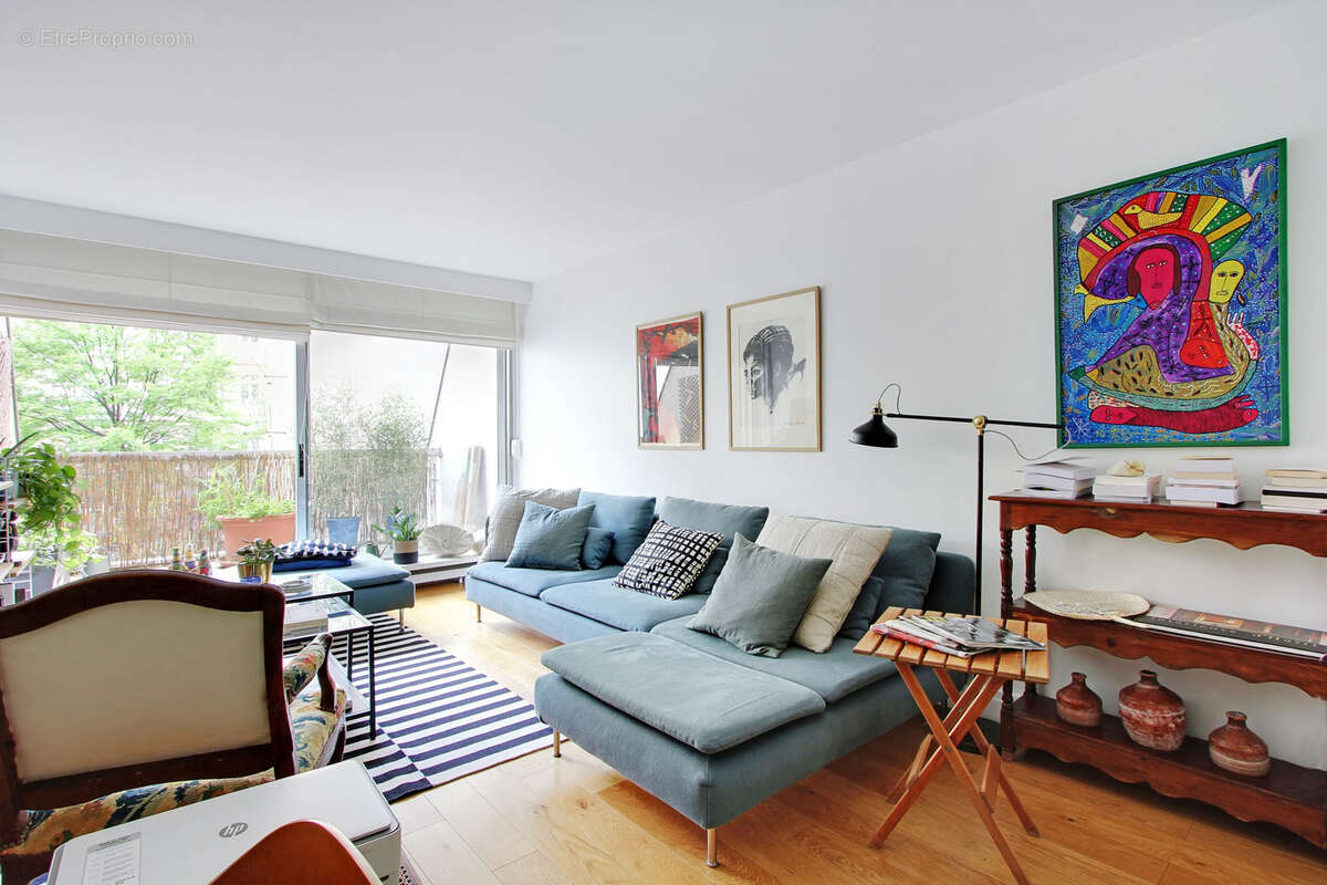 Appartement à PARIS-10E