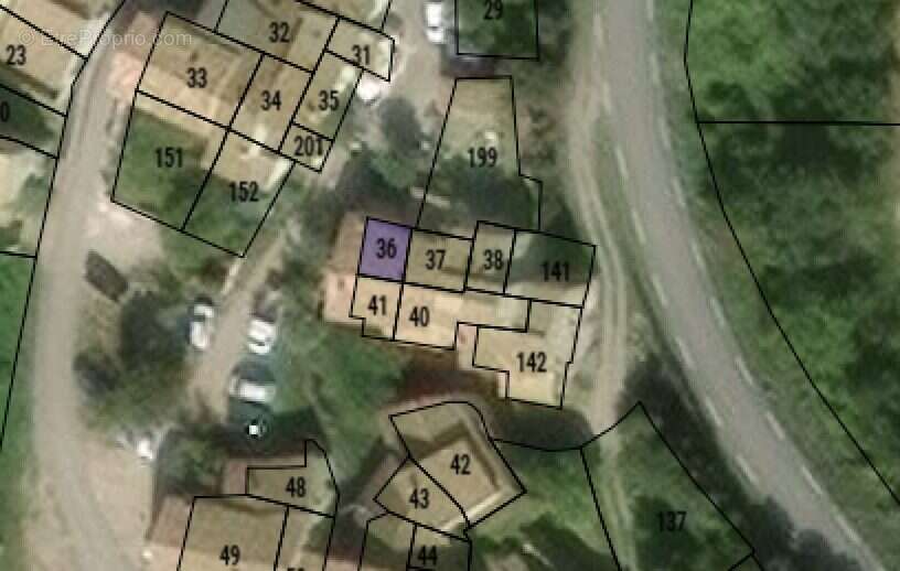 Maison à SAINT-JULIEN