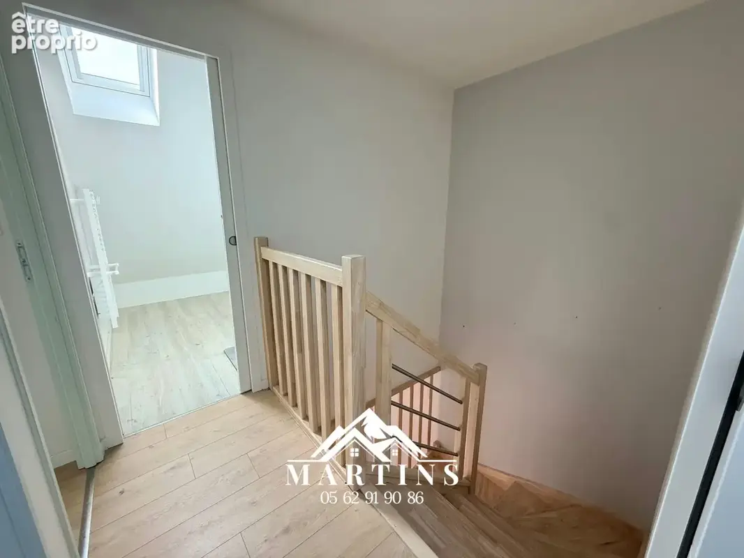 EXCLUSIVITE - ARGELES-GAZOST - Appartement duplex rénové de type 3 + terrasse + parking + cellier. - photo 13