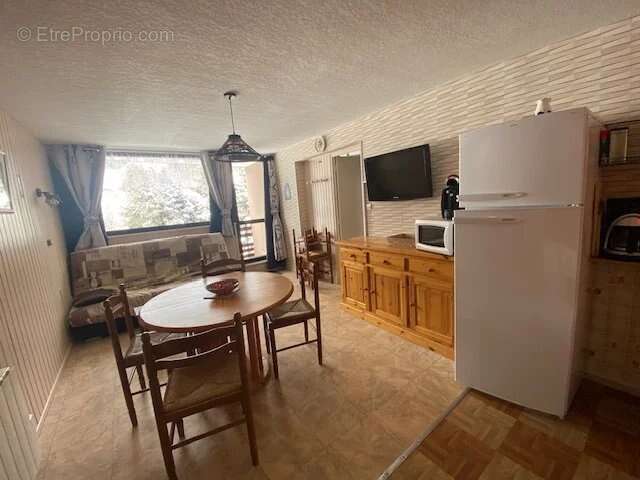 Appartement à BESSE-ET-SAINT-ANASTAISE