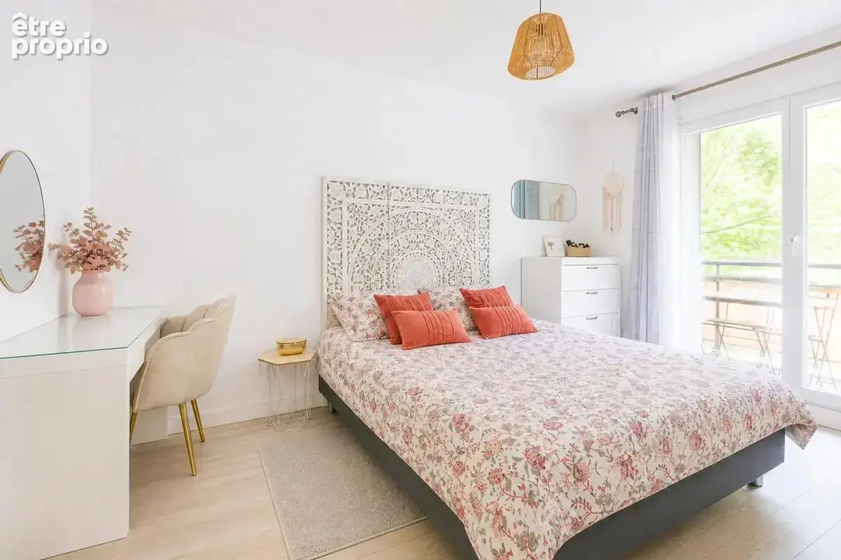 Appartement de 4 pièces de 85 m² à Tremblay-en-France - photo 9