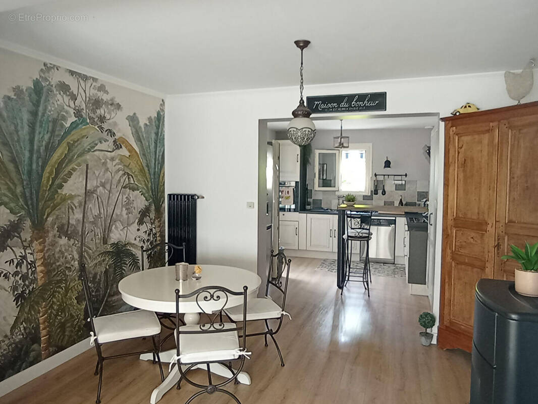 Maison à LA CHAPELLE-SAINT-AUBIN