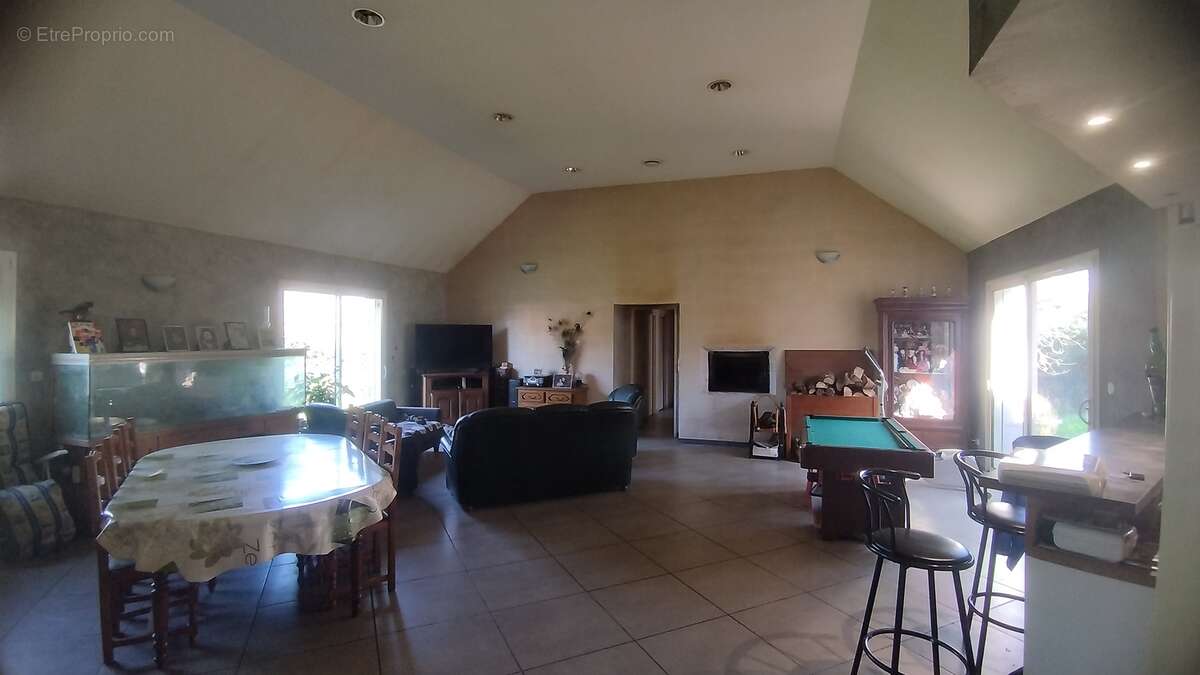 Maison à FOURCHAMBAULT