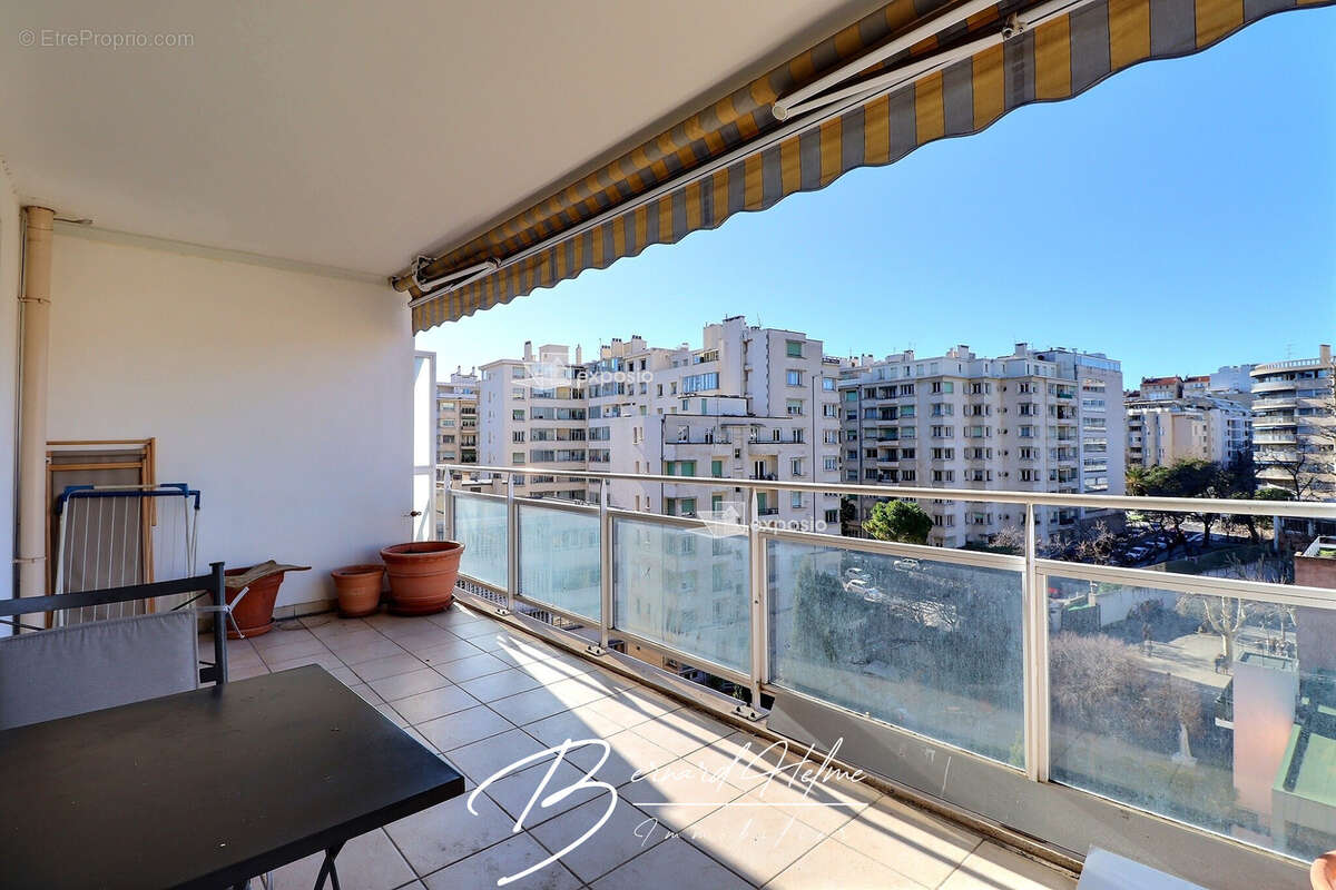 Appartement à MARSEILLE-8E