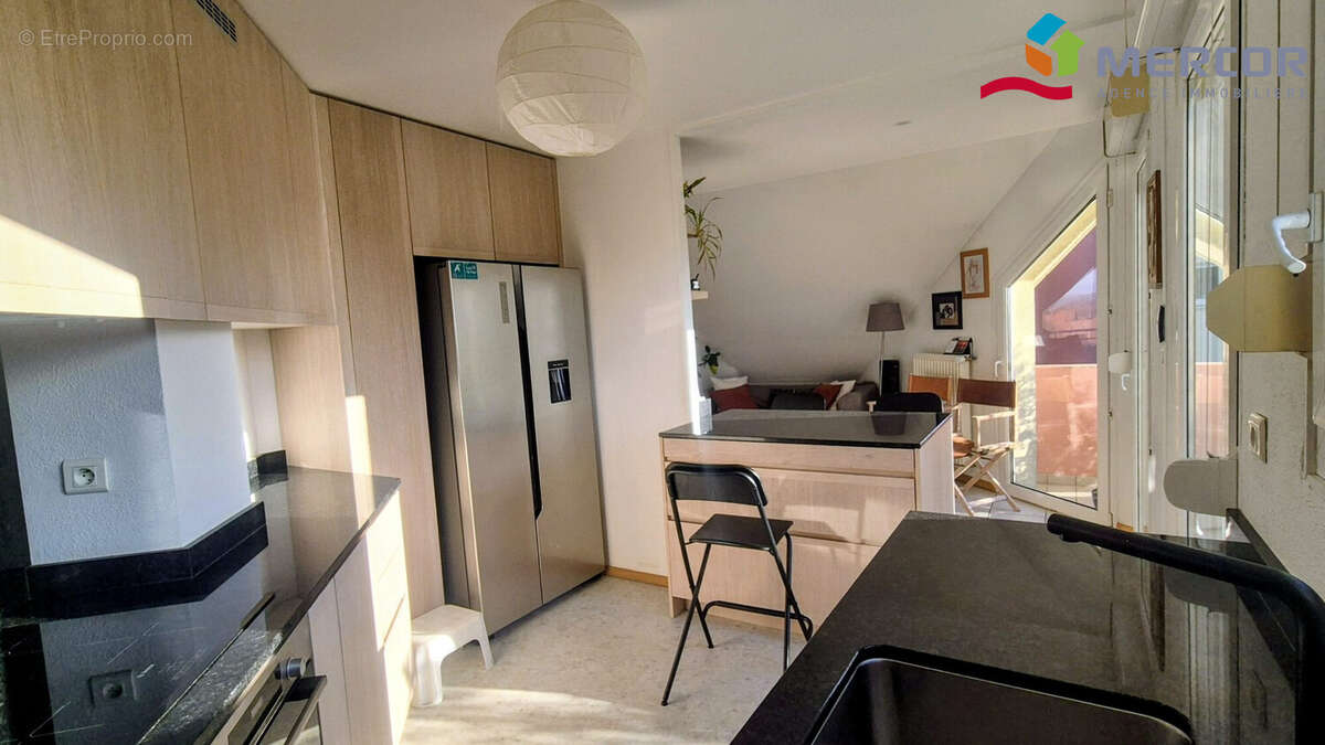 Cuisine équipée 2023 - Appartement à FURDENHEIM