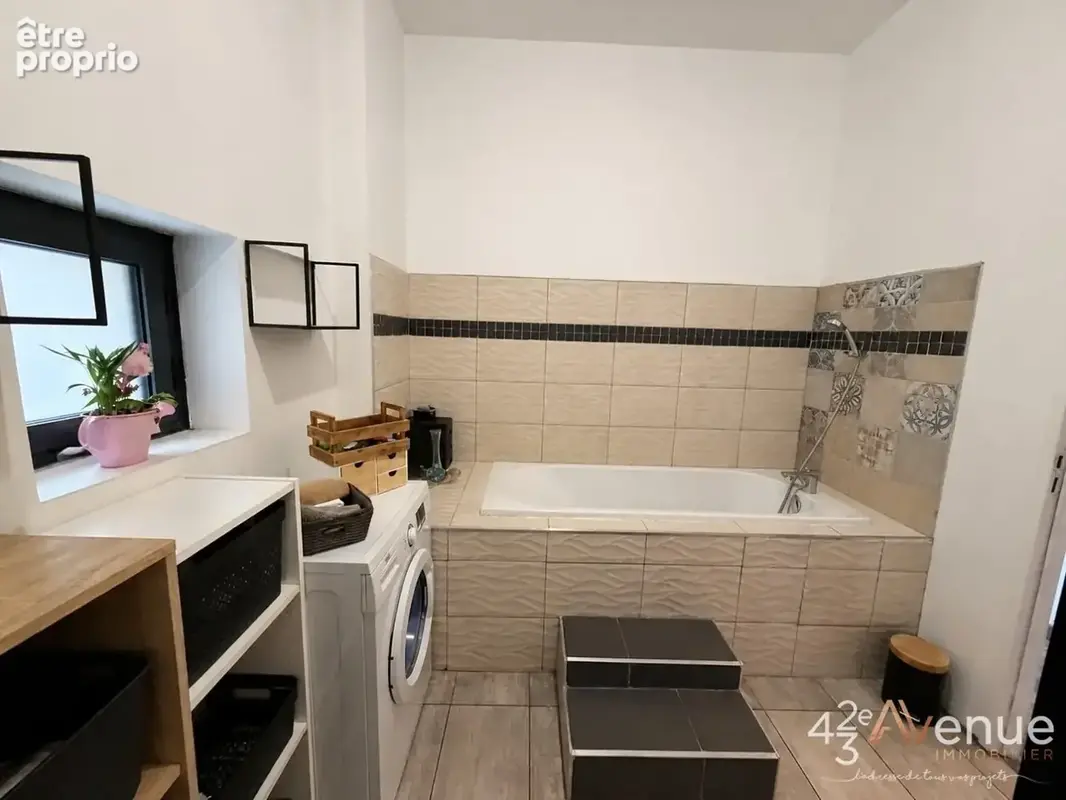 Appartement 4 pièces 97 m² à vendre à Unieux (42240) - photo 9