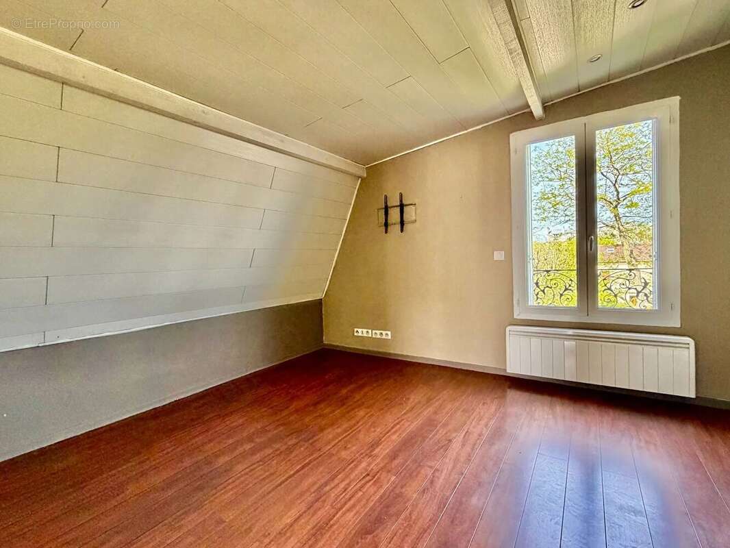 Maison à BOIS-COLOMBES
