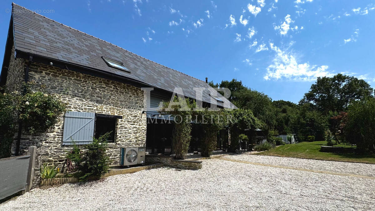 Maison à PRE-EN-PAIL
