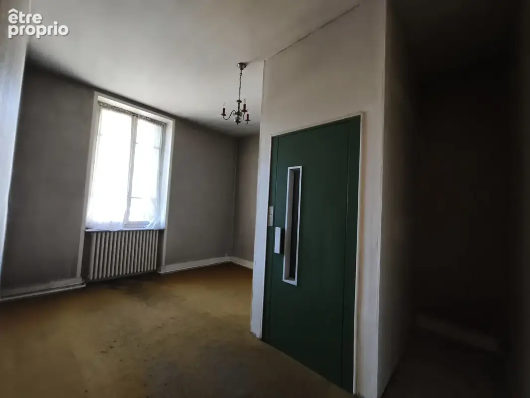 maison à rénover avec garage - photo 10
