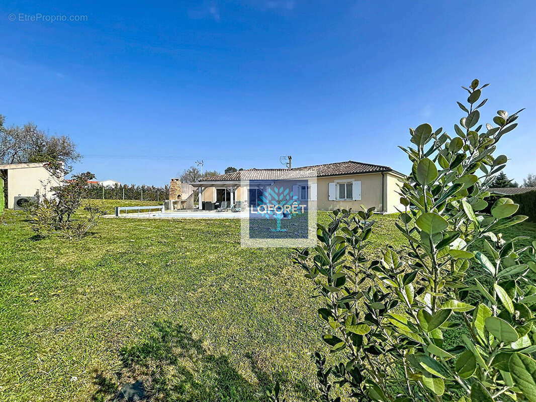 Maison à MIRAMBEAU