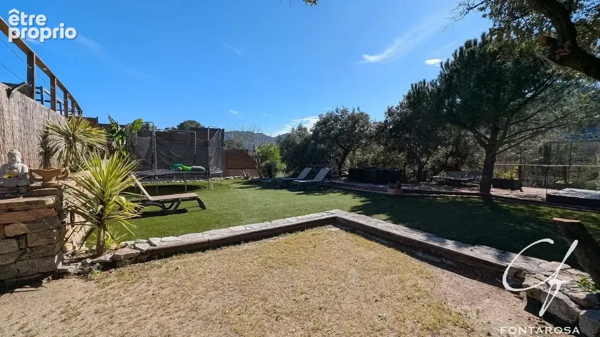 Roquebrune-sur-Argens, villa de plain-pied 5 pièces - photo 13