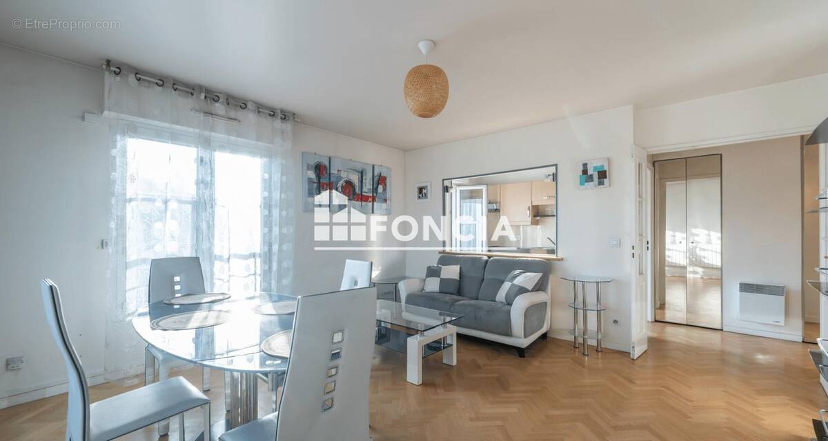 Appartement à CHATENAY-MALABRY