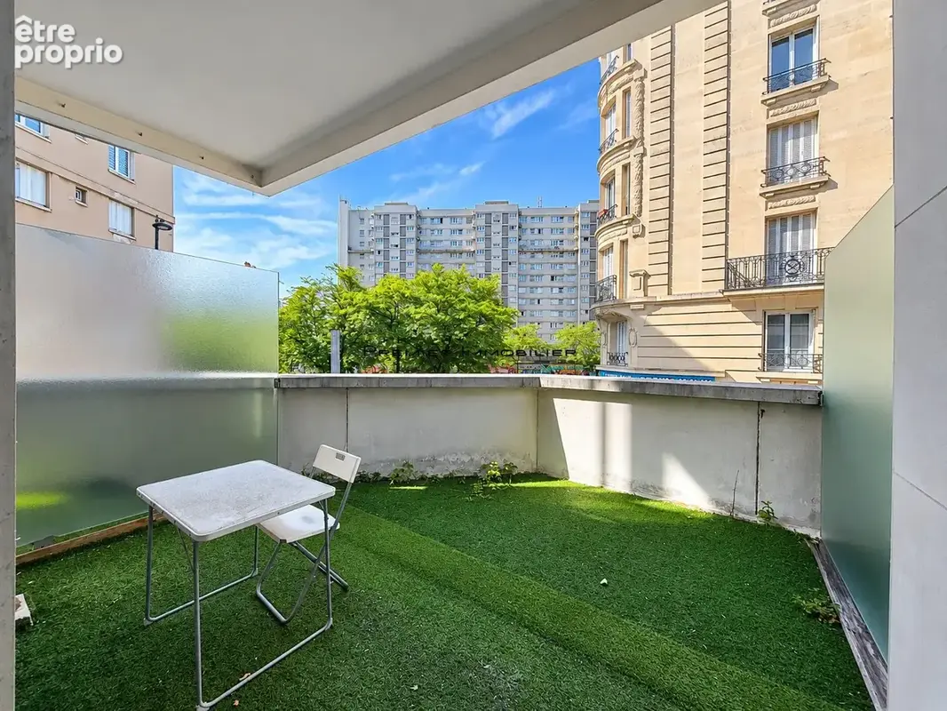 Appartement à PARIS-15E
