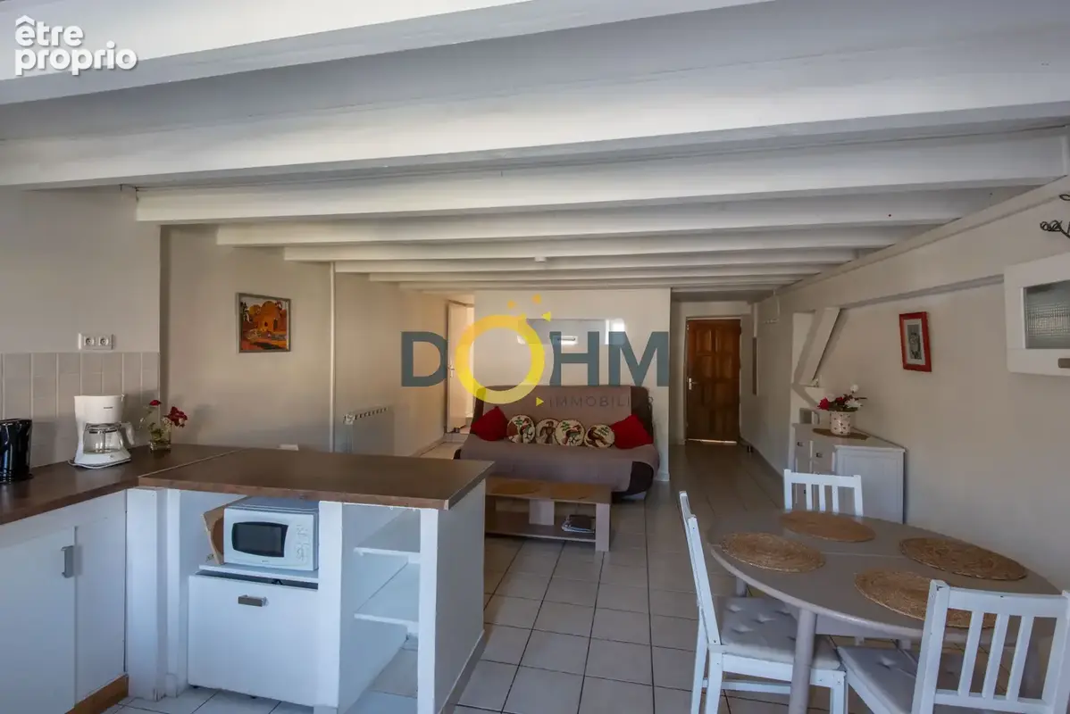 Appartement entièrement rénové de 52 m2 - photo 4