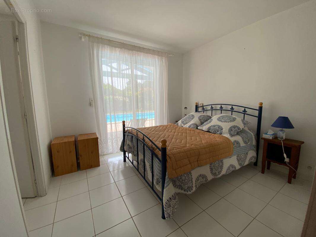 Maison à LES MATHES