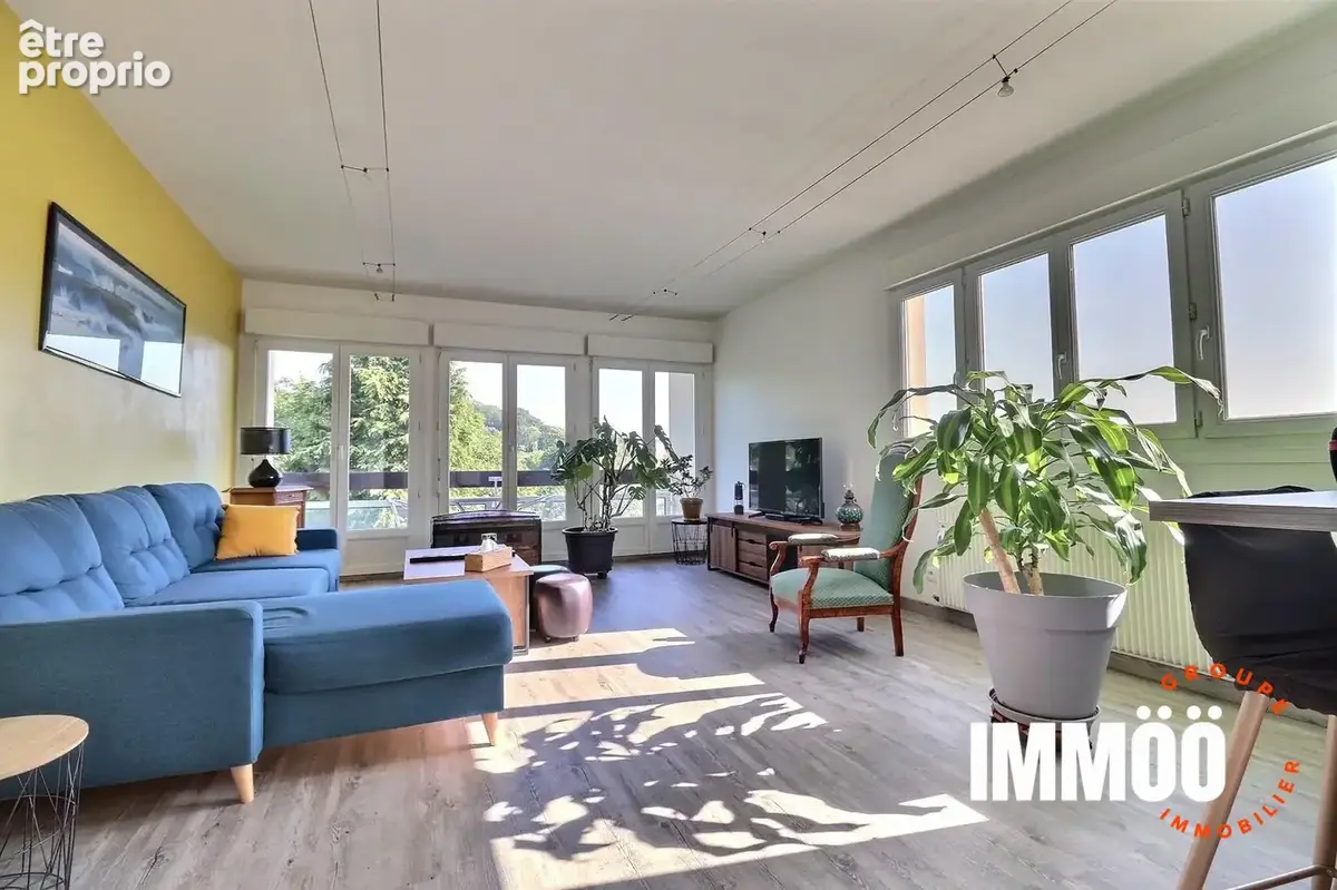 Appartement à DEVILLE-LES-ROUEN