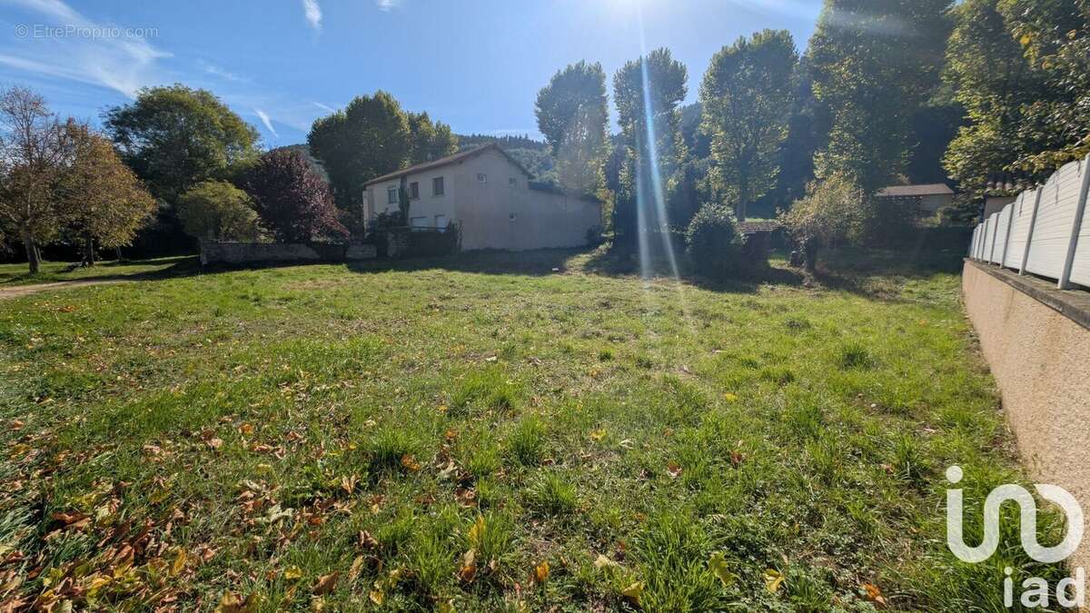 Photo 2 - Terrain à LAVOUTE-SUR-LOIRE