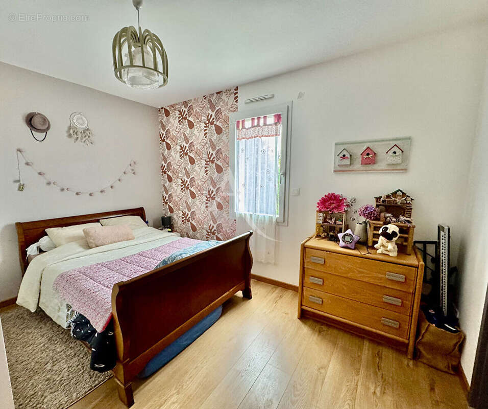 Maison à MIGNALOUX-BEAUVOIR