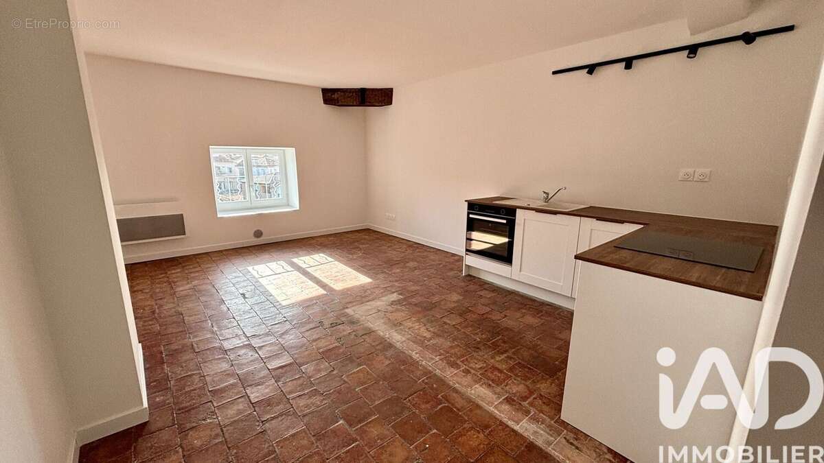 Appartement 41 m² à Aubenas  - photo 5