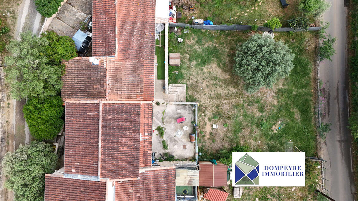 Villa T3 avec véranda à rénover à Cotignac   Beau potentiel - photo 12