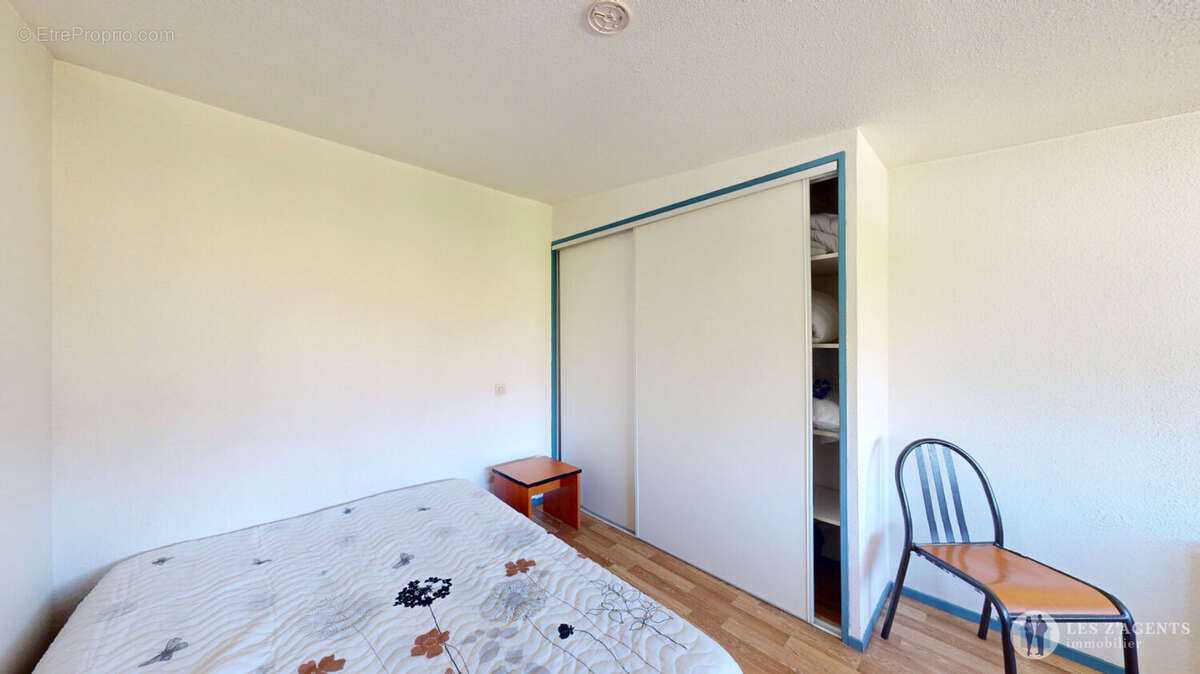 Appartement à SAINT-MARTIN-D'HERES