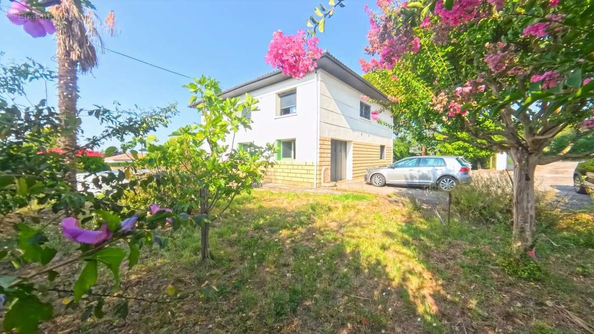 Maison à VILLENEUVE-SUR-LOT