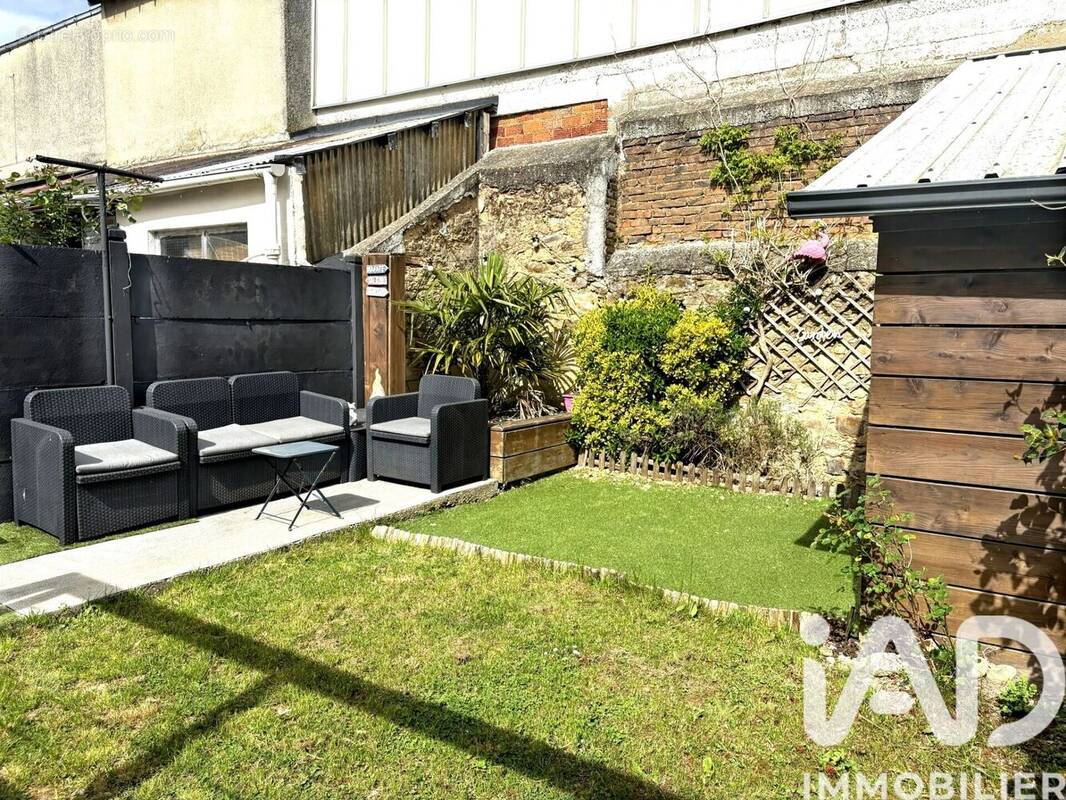 Photo 1 - Maison à LAVAL